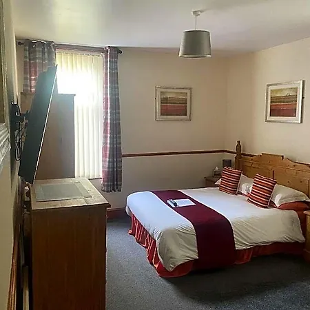 Evanescent Bar And Rooms-2